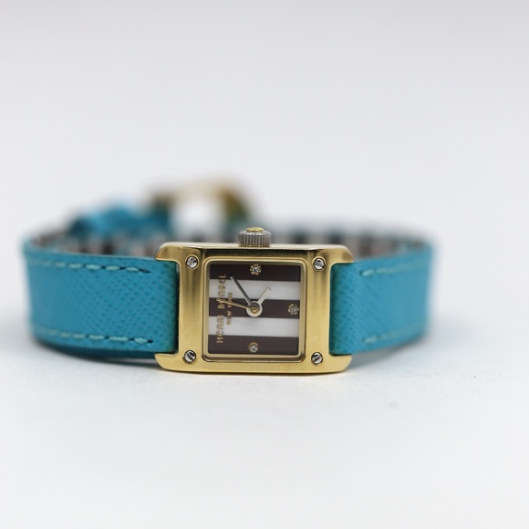 90's Henri Bendel Gold and Green Bracelet Watch - Picture 7 of 8